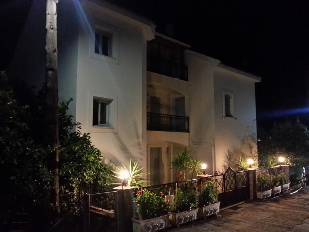 Hotel Friderica House Poros  Zewnętrze zdjęcie
